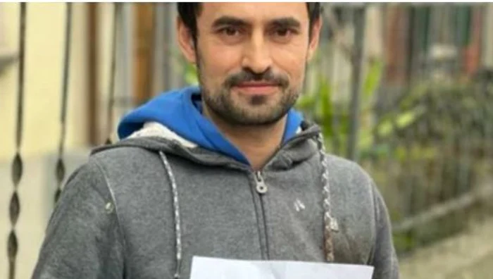 Un român din Italia riscă închisoarea după ce a găsit un telefon și l-a restituit