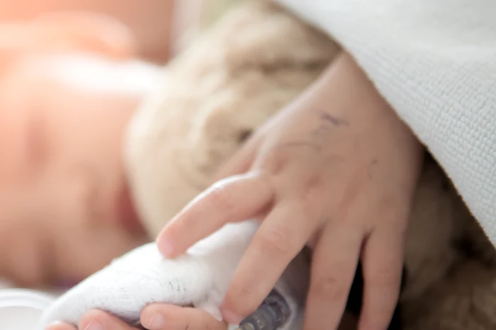  Părinții au pretins ca băiatul are cancer, un diagnostic care ucide mii de copii. FOTO Shutterstock