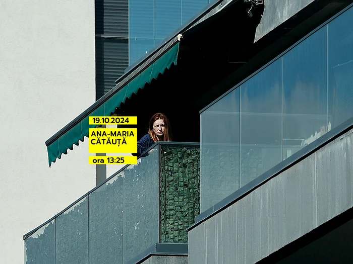 Ana Maria Cătăuță la balconul apartamentului, după plecarea lui Mircea Geoană FOTO societatea.ro