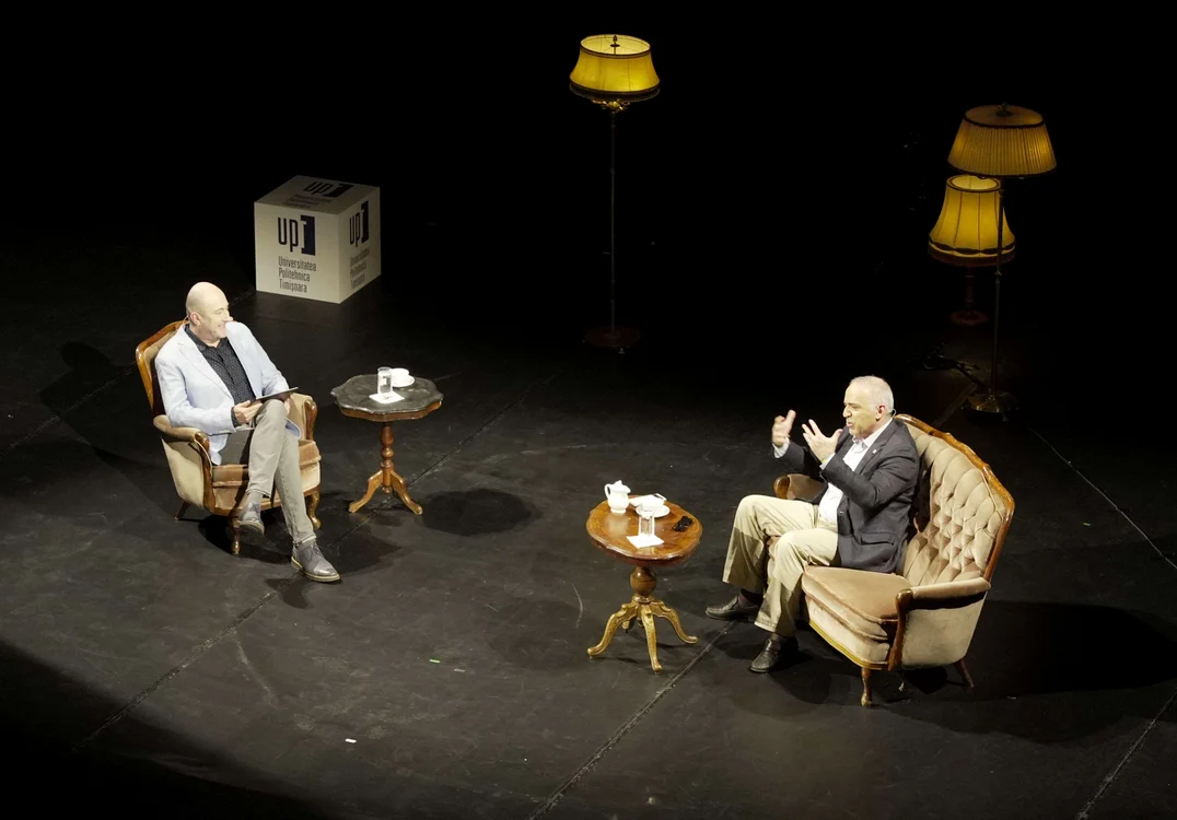 Garry Kasparov la Teatrul Național din Timișoara FOTO UPT