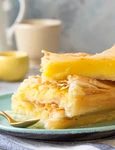 Placinta Bougatsa  Sursa foto shutterstock 1961595190 jpg