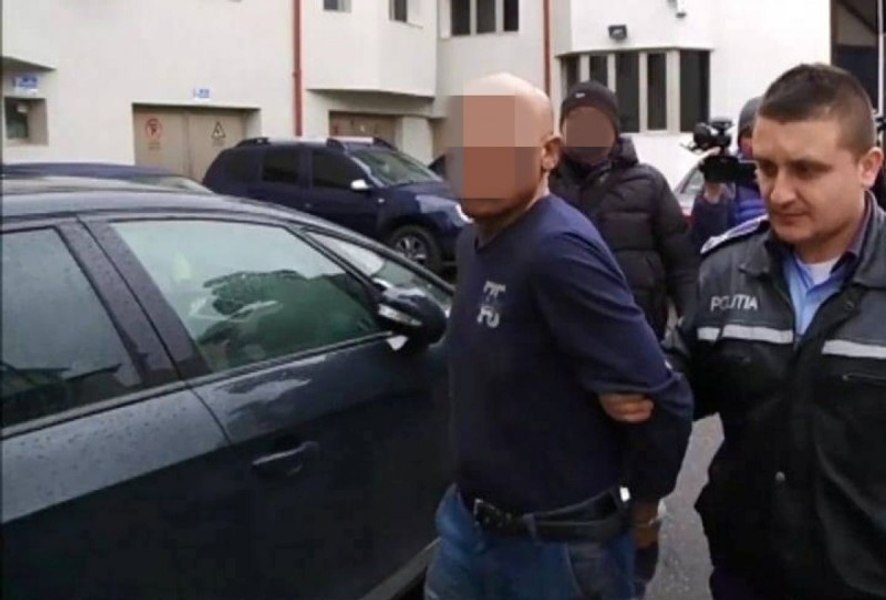 Agresorul sexual cu cagulă a fost arestat. Este cap de familie, cu doi copii acasă
