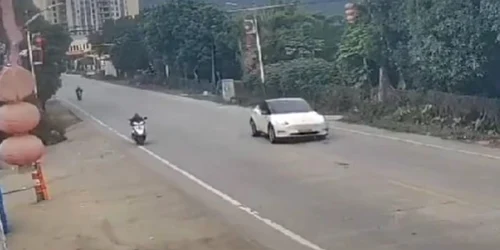 Cursă nebună în China  Foto Captură video Twitter jpg