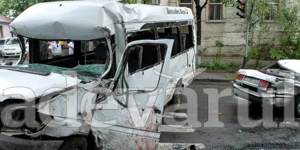 accident microbuz