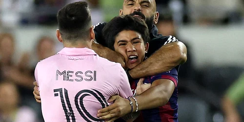 yassine cheuko messi getty jpg