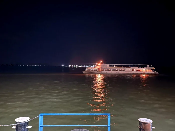Nava care a adus refugiaţi ucraineni FOTO ISU Delta Tulcea
