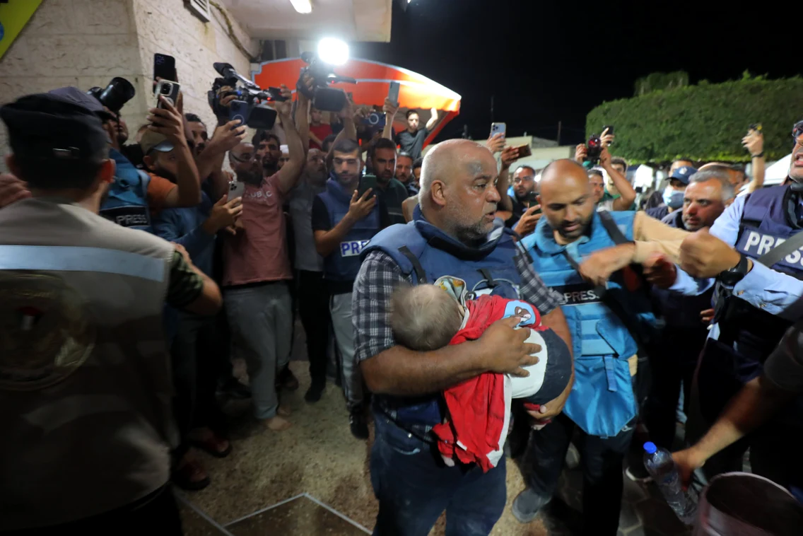Wael al-Dahdouh și-a pierdut întreaga familie în Fâșia Gaza FOTO Profimedia