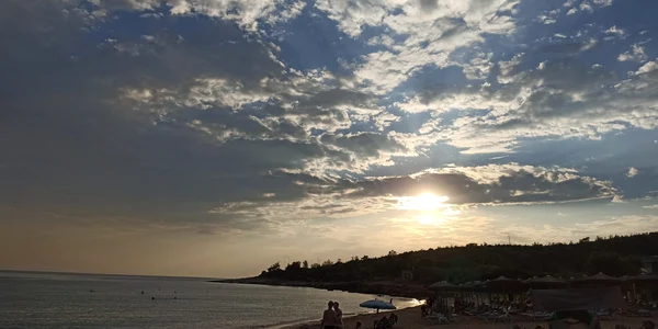 apus de soare plaja marley thassos 01 foto denis grigorescu jpeg