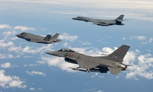 avioane ale NORAD FOTO FB NORAD jpg