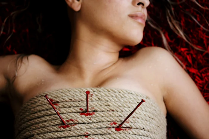 Românca de 18 ani a fost înjunghiată de 26 de oriFoto: Pixabay