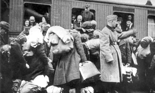 Amintiri din „uzina morţii“  Elisabeta Mendel a fost martora crimelor comise de nazişti în lagărul de la Auschwitz jpeg