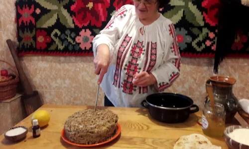 tort de canepa jpg