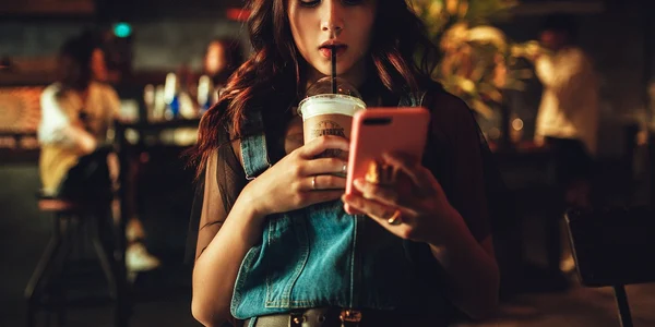 woman 4246954 1280 jpg