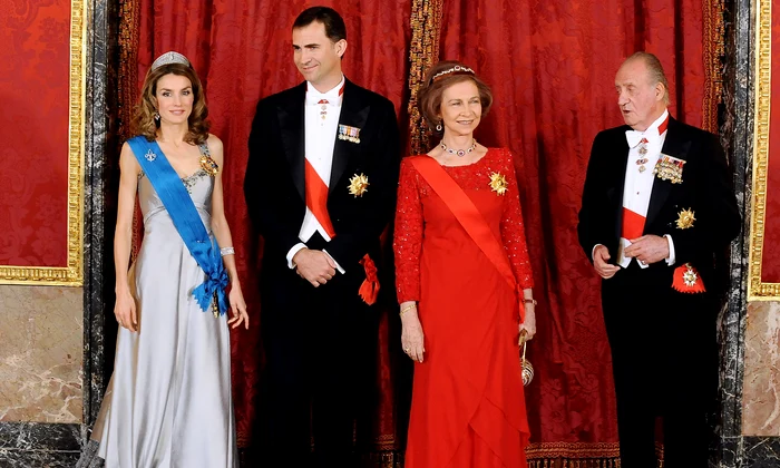 Fotul rege Juan Carlos, Sofia, Regele Felipe și Letizia GettyImages 86250937 jpg