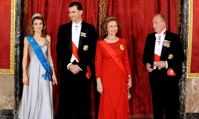 Fotul rege Juan Carlos, Sofia, Regele Felipe și Letizia GettyImages 86250937 jpg