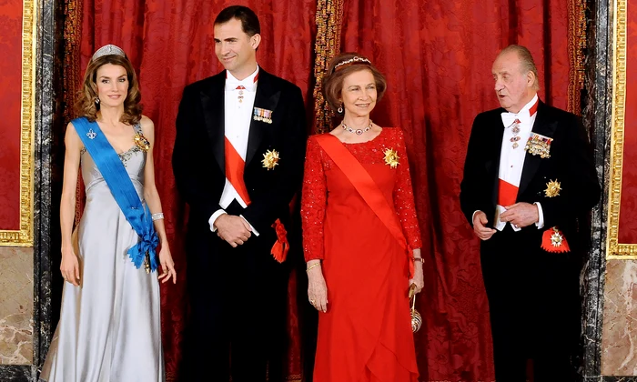 Fotul rege Juan Carlos, Sofia, Regele Felipe și Letizia GettyImages 86250937 jpg