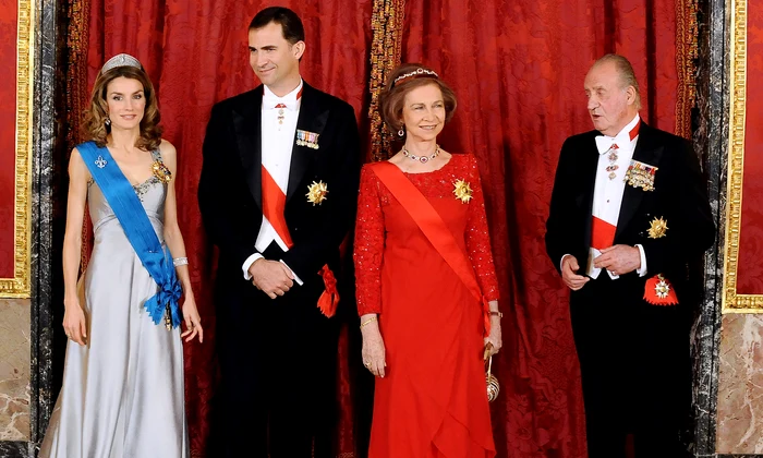 Fotul rege Juan Carlos, Sofia, Regele Felipe și Letizia GettyImages 86250937 jpg
