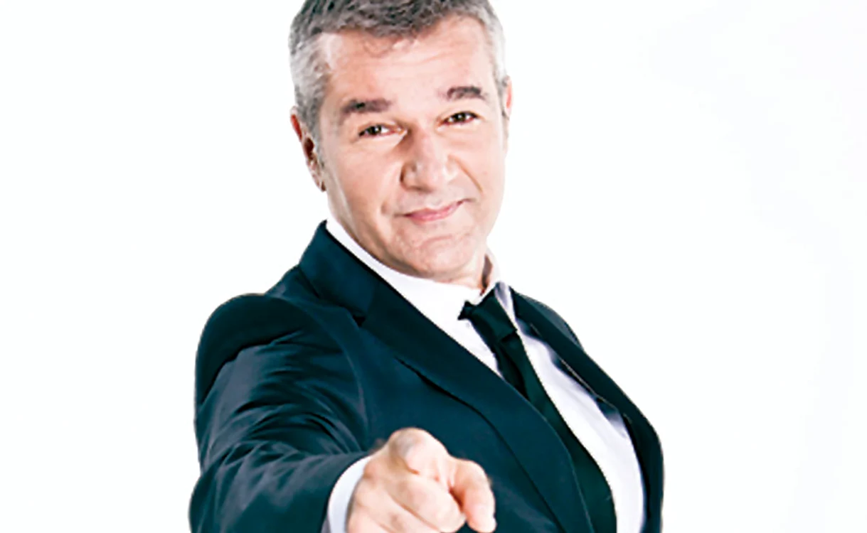 
    Mai mulţi artişti s-au trezit  fără voia lor în reclamă  