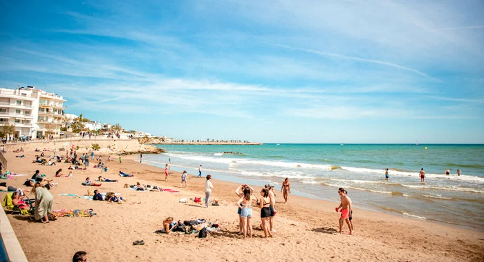 Plajă din Spania. FOTO: Unsplash