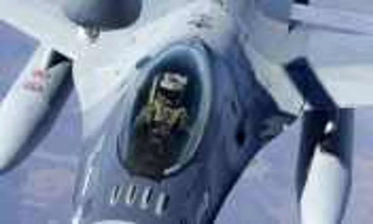 Avioana F16 alimentate in zbor FOTO Fortele Aeriene Romane/Facebook 
