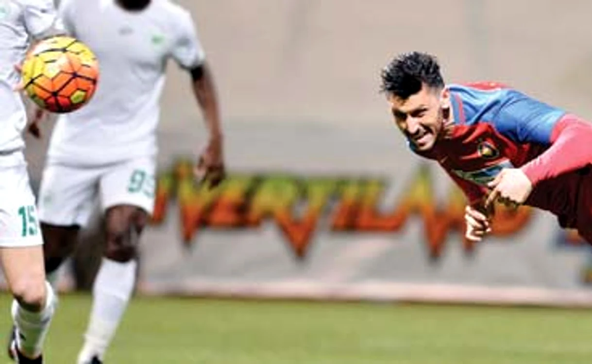 
    Marica nu a marcat  niciodată pentru Steaua  într-un meci oficialFoto: Mediafax  