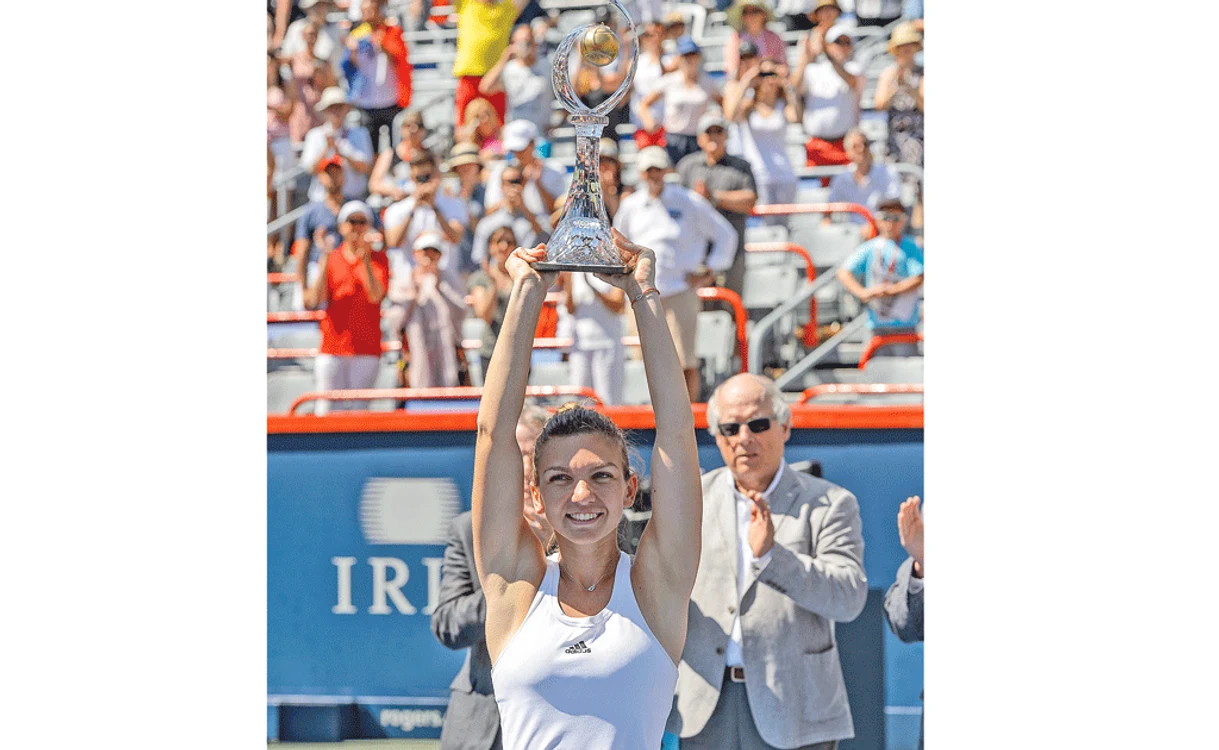 Simona Halep a urcat până pe locul 3 mondial, după ce a câștigat titlul la MontrealFoto: Guliver/G