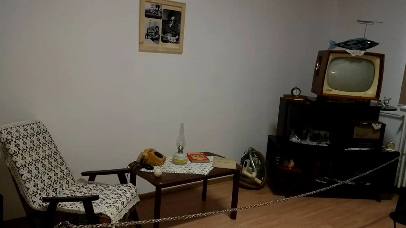 Casa românilor în comunism a fost recreată la Muzeul de Istorie şi Arheologie Constanţa FOTO M.I.