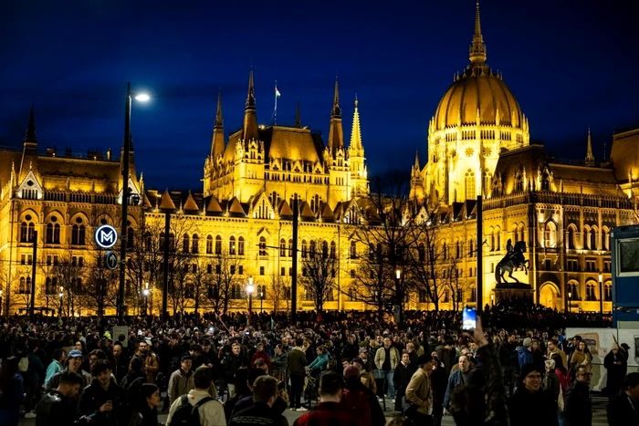 Protest în Budapesta FOTO X (Twitter)