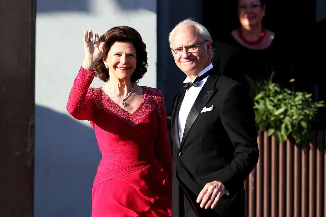 Regele Carl Gustaf al Suediei si Regina Silvia a Suediei GettyImages 170120789 jpg