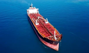 petrolier-shutterstock