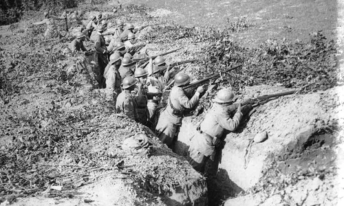 RĂZBOIUL DE FIECARE ZI  VIAŢA COTIDIANĂ ÎN TRANŞEE ŞI ÎN SPATELE FRONTULUI ÎN PRIMUL RĂZBOI MONDIAL (1914–1919)  jpeg