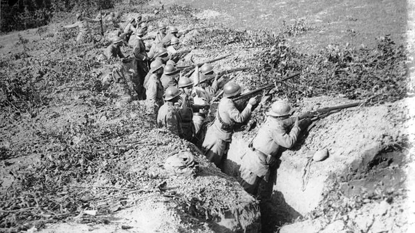 RĂZBOIUL DE FIECARE ZI VIAŢA COTIDIANĂ ÎN TRANŞEE ŞI ÎN SPATELE FRONTULUI ÎN PRIMUL RĂZBOI MONDIAL (1914–1919) jpeg