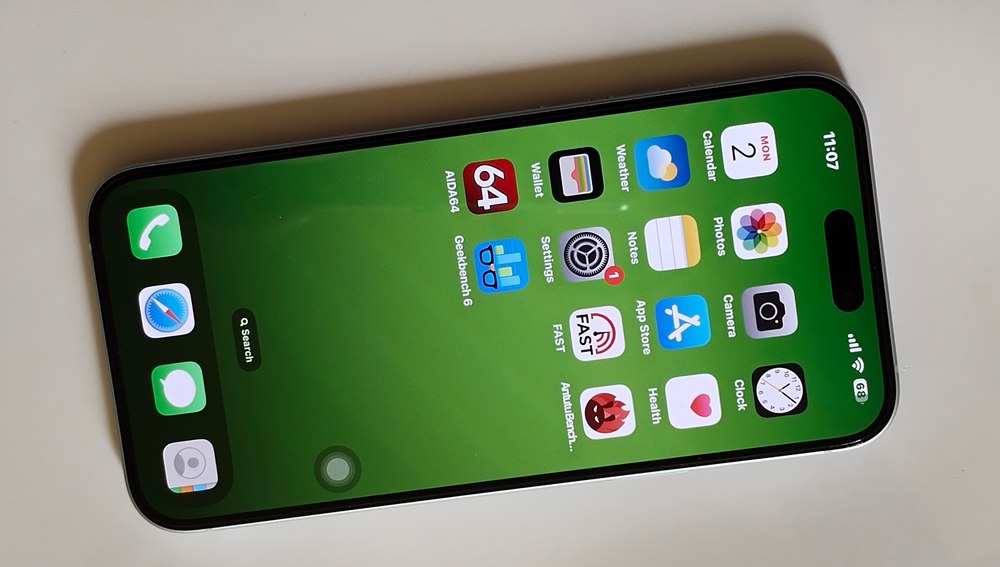 iPhone 15 Plus, un iphone 15 mai bun? [TECH REVIEW]