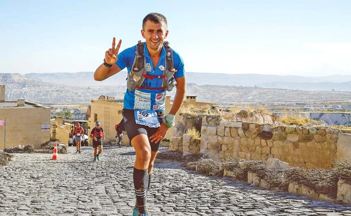 
    Vlad Pop şi-a propus  să alerge 3.200 kilometri  pentru 320 copii din  tabăra MagiCAMP  