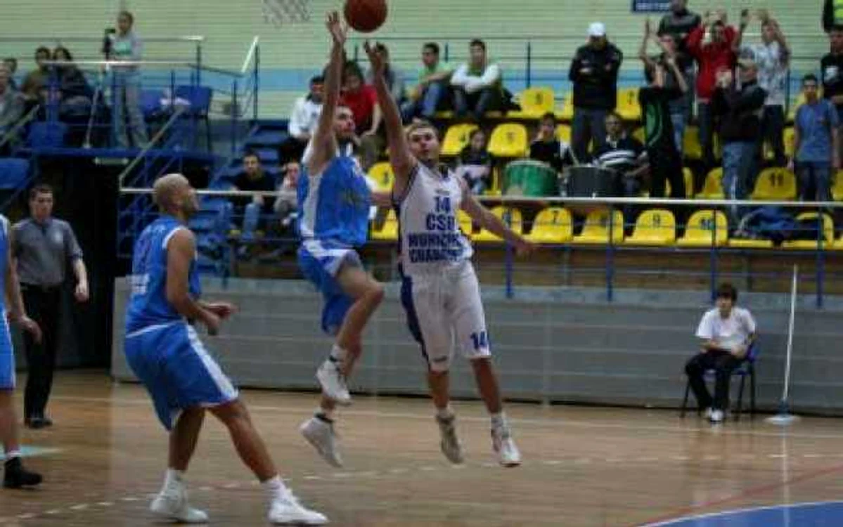 Braşov: „Studenţii“, puşi la respect de campioni
