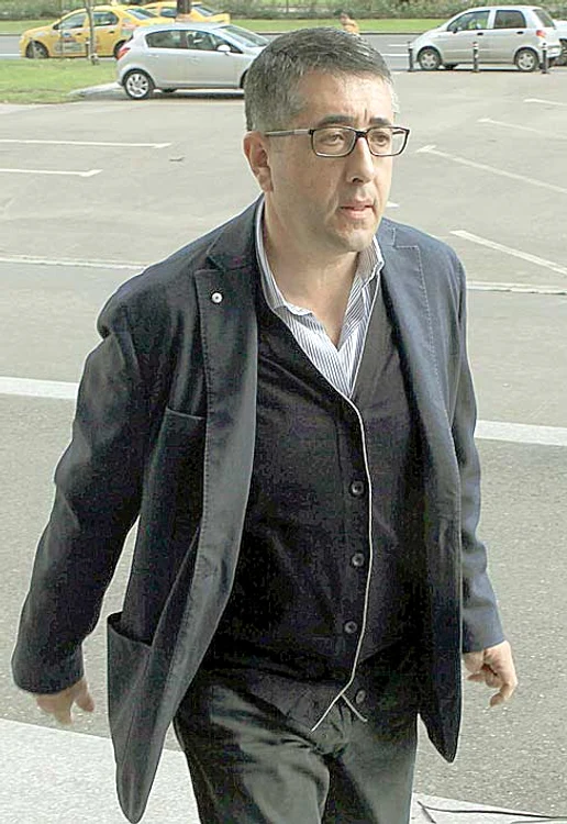 
    Ciro Castellano e tatăl lui Vincenzo  