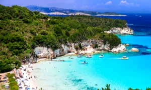 Plaja Voutoumi, insula Antipaxos din Grecia FOTO Shutterstock 
