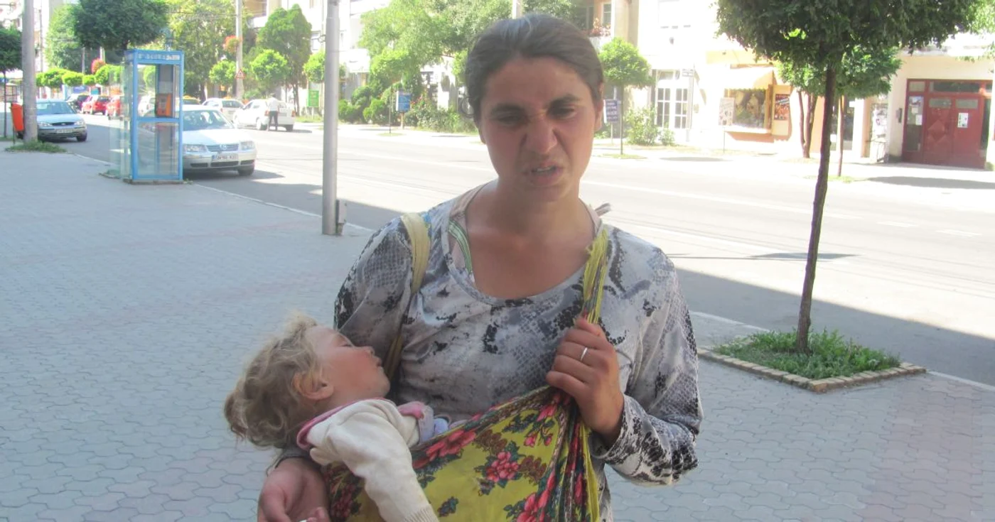 Femeia a venit din Sălaj să cerşească în Satu Mare