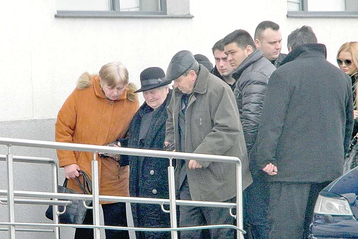 Fostul primar al Bacăului  va fi înmormântat  astăzi, la ora 12.00 (Fotografii: Olimpia Filip)