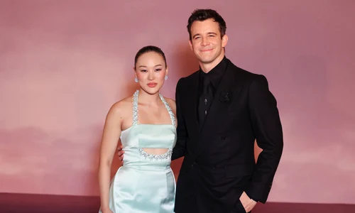 Bridgerton Yerin Ha și Luke Thompson, profimedia 1066284911 jpg