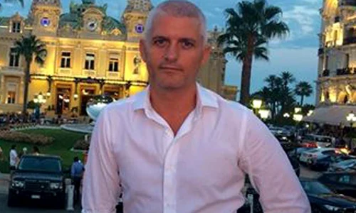 virgil iantu reclama fotografie jpeg