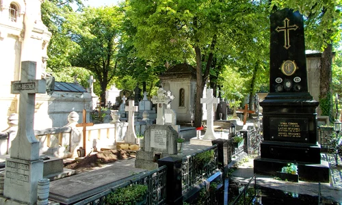 Cimitirul Bellu jpeg