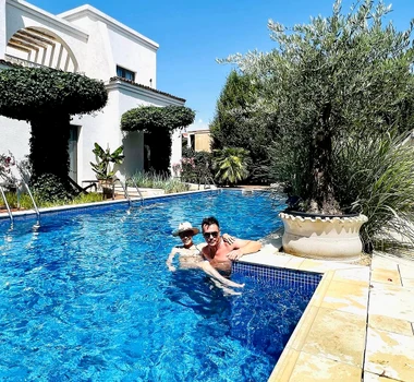  Răzvan Fodor i-a dat de gol pe soții Adela Popescu și Radu Vâlcan, prietenii lui de suflet