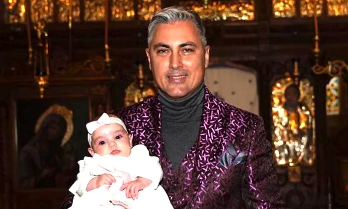 Alexandru Ciucu, naș de botez pentru Alma și Irina   Instagram (2) jpg