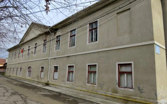 Clădirea fostului spital din Zlatna