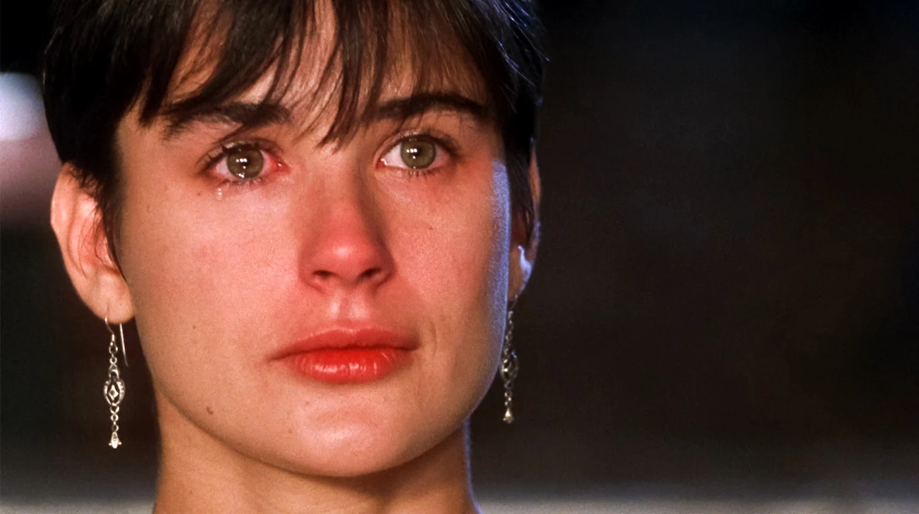 Demi Moore, o imagine iconică din filmul „Ghost/Fantoma mea iubită“ FOTO Profimedia