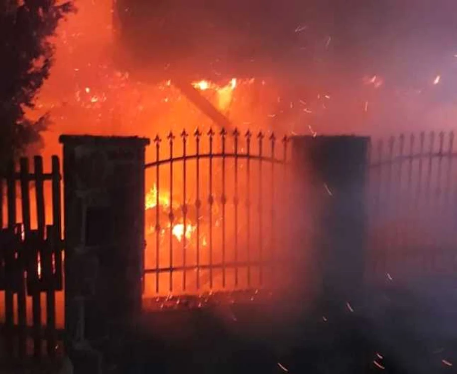 incendiu busag. foto isu mm