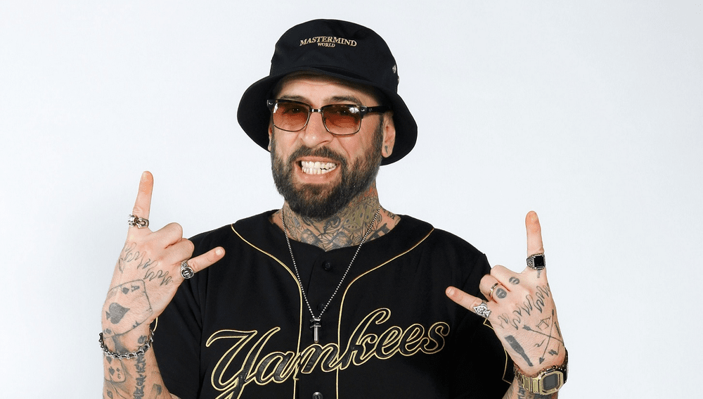 „Te cunosc de undeva“: CRBL se transformă în Marilyn Manson la prima gală FOTO