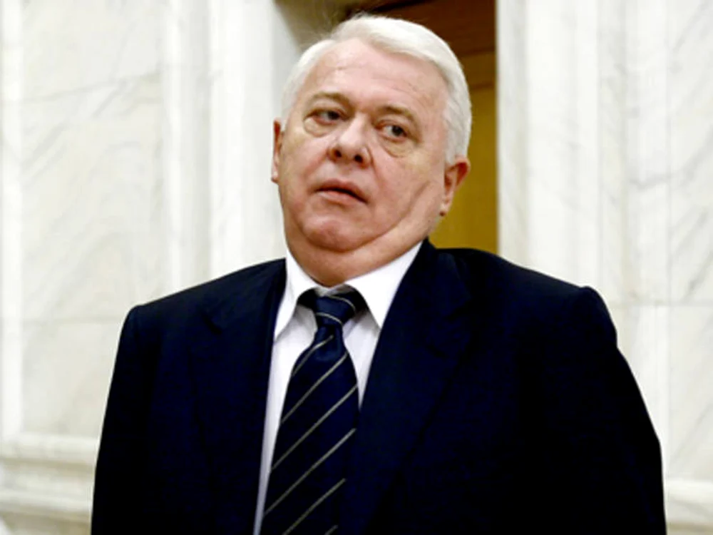 
    Viorel Hrebenciuc  