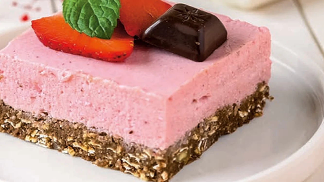 chessecake cu capsuni jpg